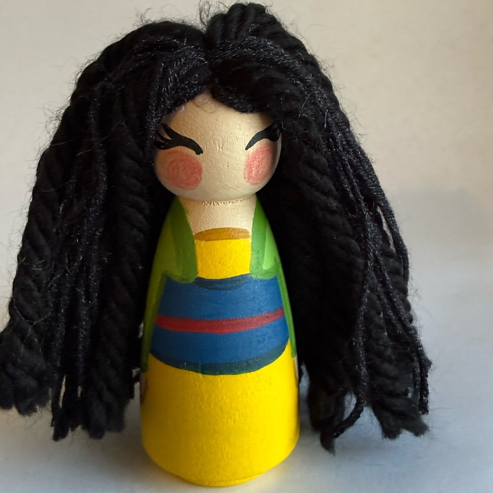 Handcrafted Mulan Peg Doll Doll - Disney Princess
